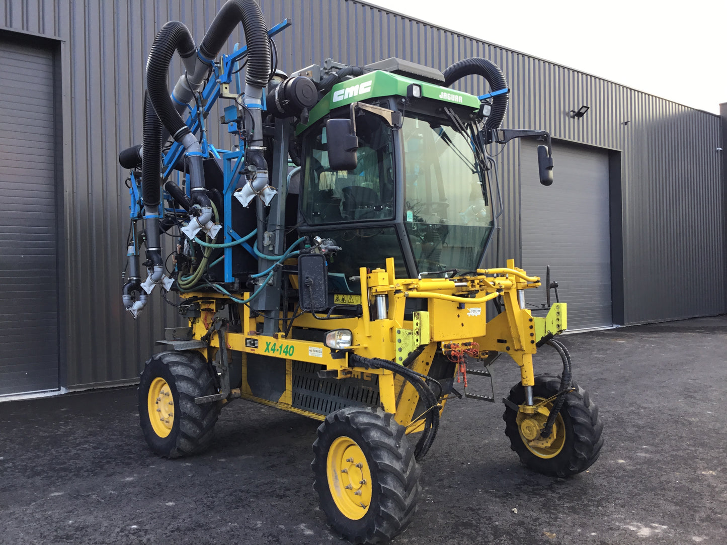 CMC X4 140